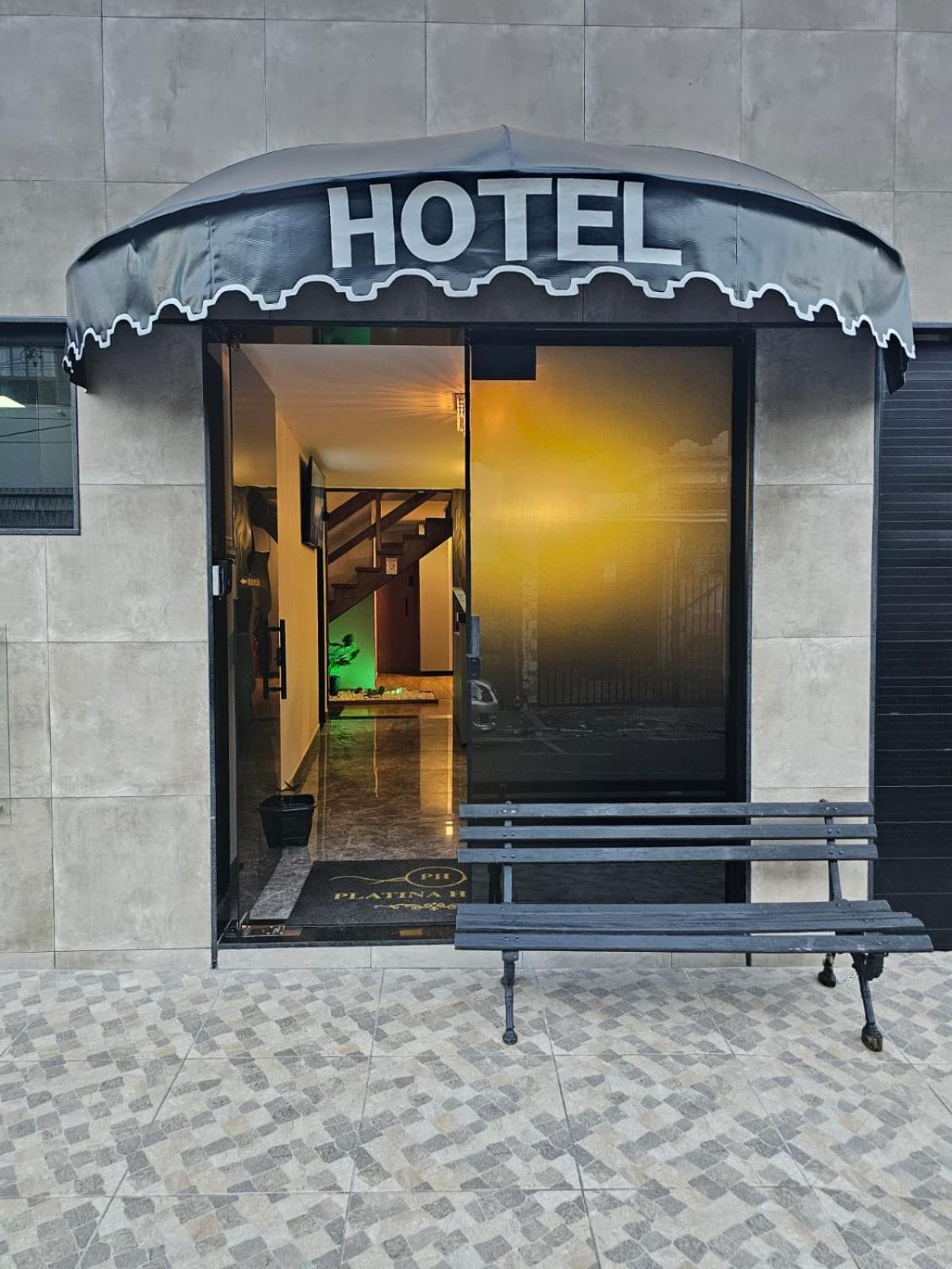 Hotel Platina Жуиз де Фора Екстериор снимка